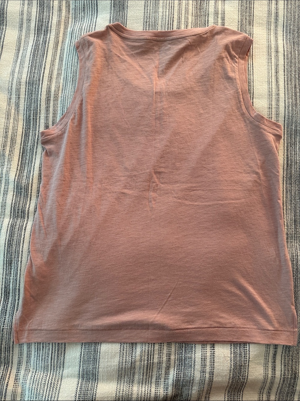 Madewell Women's Tank with Pocket - Picture 4 of 4